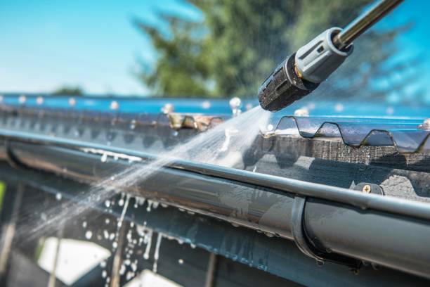 Best Roof Pressure Washing  in Silver Lakes, CA